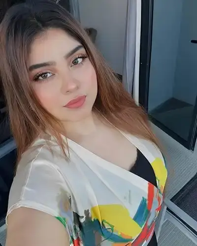 Call Girl Amadalavalasa